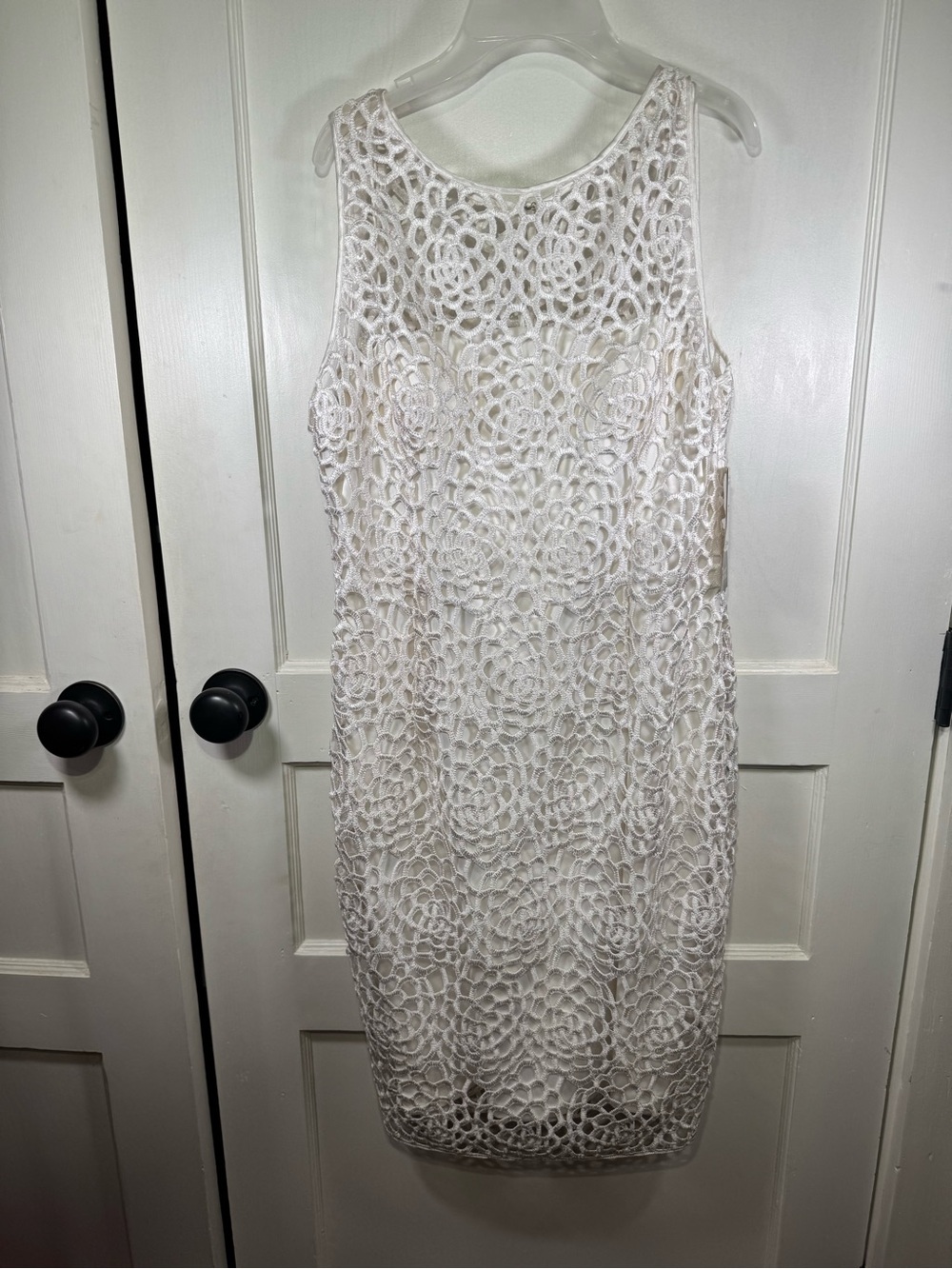 Adrianna Papell White Lace Overlay Sheath Dress, New With Tags, Size 10